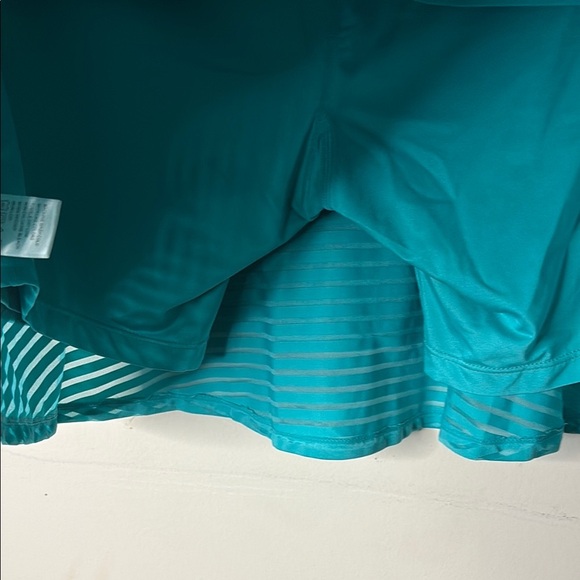 Tail - Picture 8 of 8